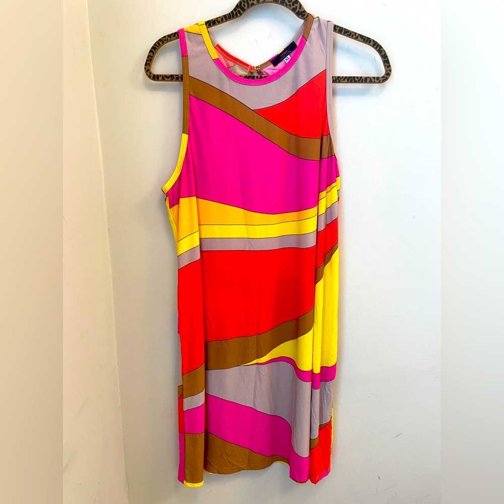 Trina by Trina Turk shift dress, size XL in mod print pink, tan, yellow, orange.